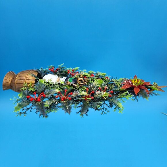 Merry Christmas Tree Snowman Flocked Poinsettia 1970s Kitsch Plastic Hong Kong - Picture 9 of 10